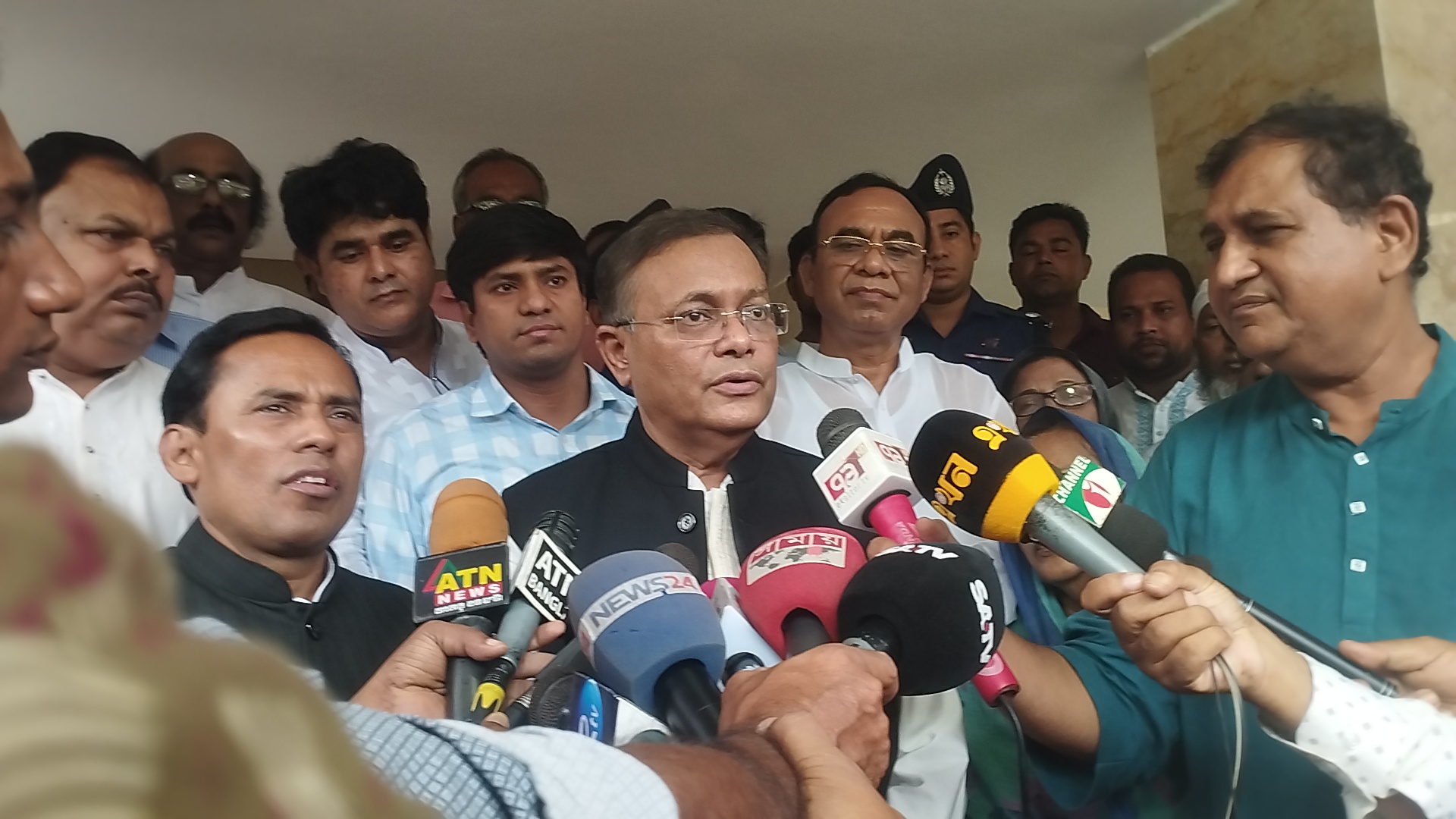 নির্বাচনের সময় সংবিধানের একচুলও ব্যতয় হবে না: কুড়িগ্রামে তথ্যমন্ত্রী