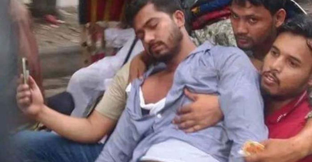 ঢাবিতে নুরের ওপর ছাত্রলীগের হামলা