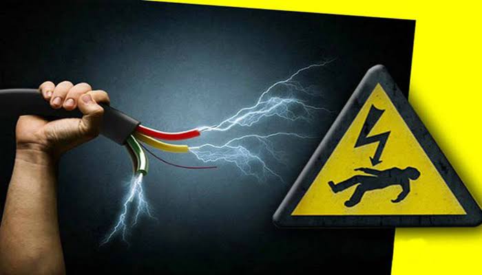 রৌমারীতে বিদ্যুৎস্পৃষ্টে নারীর মৃত্যু