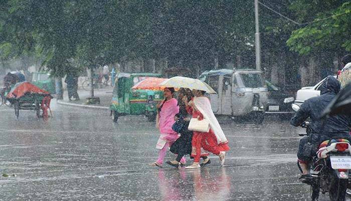 সপ্তাহের মাঝামাঝি বাড়তে পারে বৃষ্টি