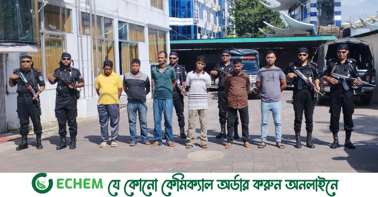 টেকনাফে র‌্যাবের অভিযান  বিপুল পরিমাণ আগ্নেয়াস্ত্র ও অস্ত্র তৈরির সরঞ্জাম উদ্ধার