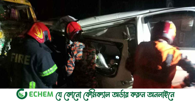 নরসিংদীতে ট্রাক-মাইক্রোবাসের সংঘর্ষ, নিহত ৭