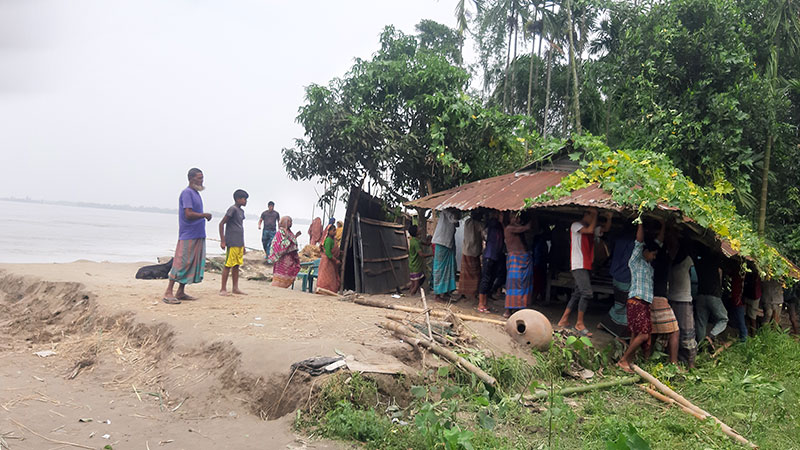 উত্তরাঞ্চলের নদ-নদীতে ভাঙন বেড়েছে