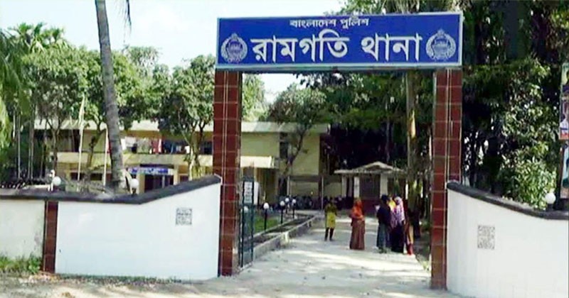 লক্ষ্মীপুরে স্ত্রী ও শশুরকে গলা কেটে হত্যা