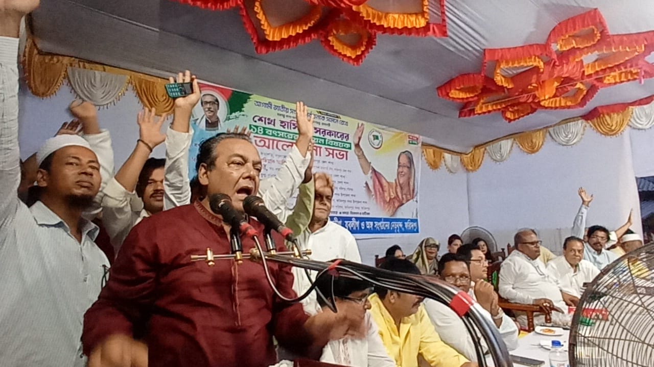 শেখ হাসিনা আছেন বলেই দেশ এগিয়ে যাচ্ছে