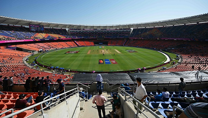 বিশ্বকাপ: ফ্রি টিকেটেও ফাঁকা গ্যালারি