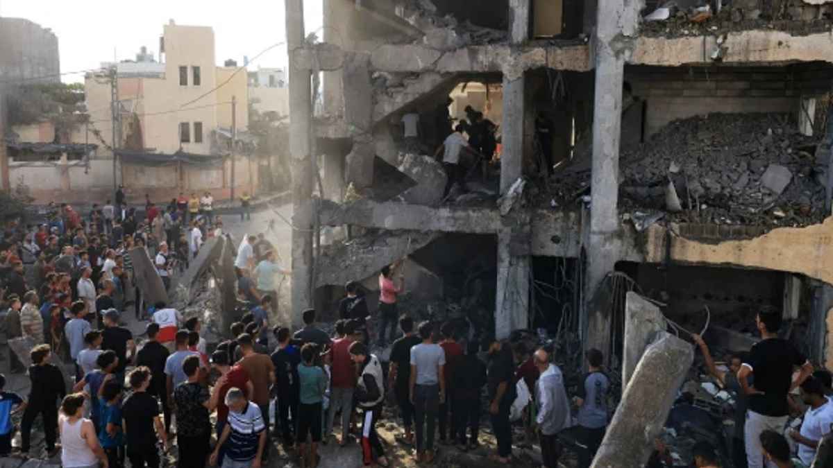 গাজায় ত্রাণ সহায়তার জন্য সীমান্ত ক্রসিং খুলে দিচ্ছে মিশর