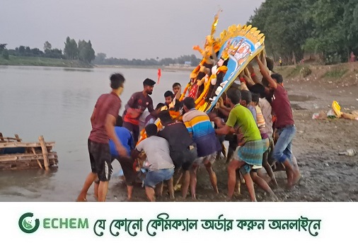 দিনাজপুরে প্রতিমা বিসর্জনের মধ্য দিয়ে শারদীয় দূর্গোৎসবের সমাপ্তি