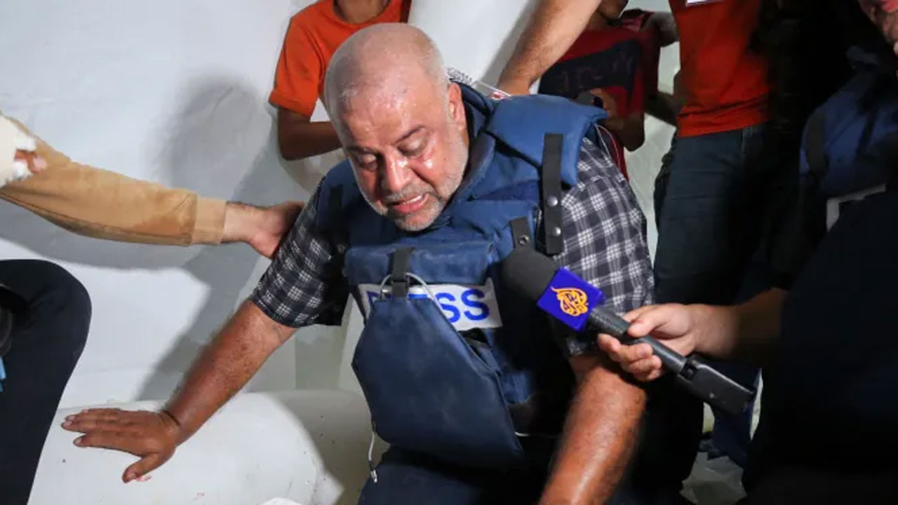 আল জা‌জিরার সাংবাদিকের স্ত্রী-দুই সন্তান নিহত ইসরায়েলের হামলায়