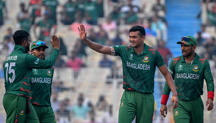 ডাচদের ২২৯ রানে আটকে দিল বাংলাদেশ