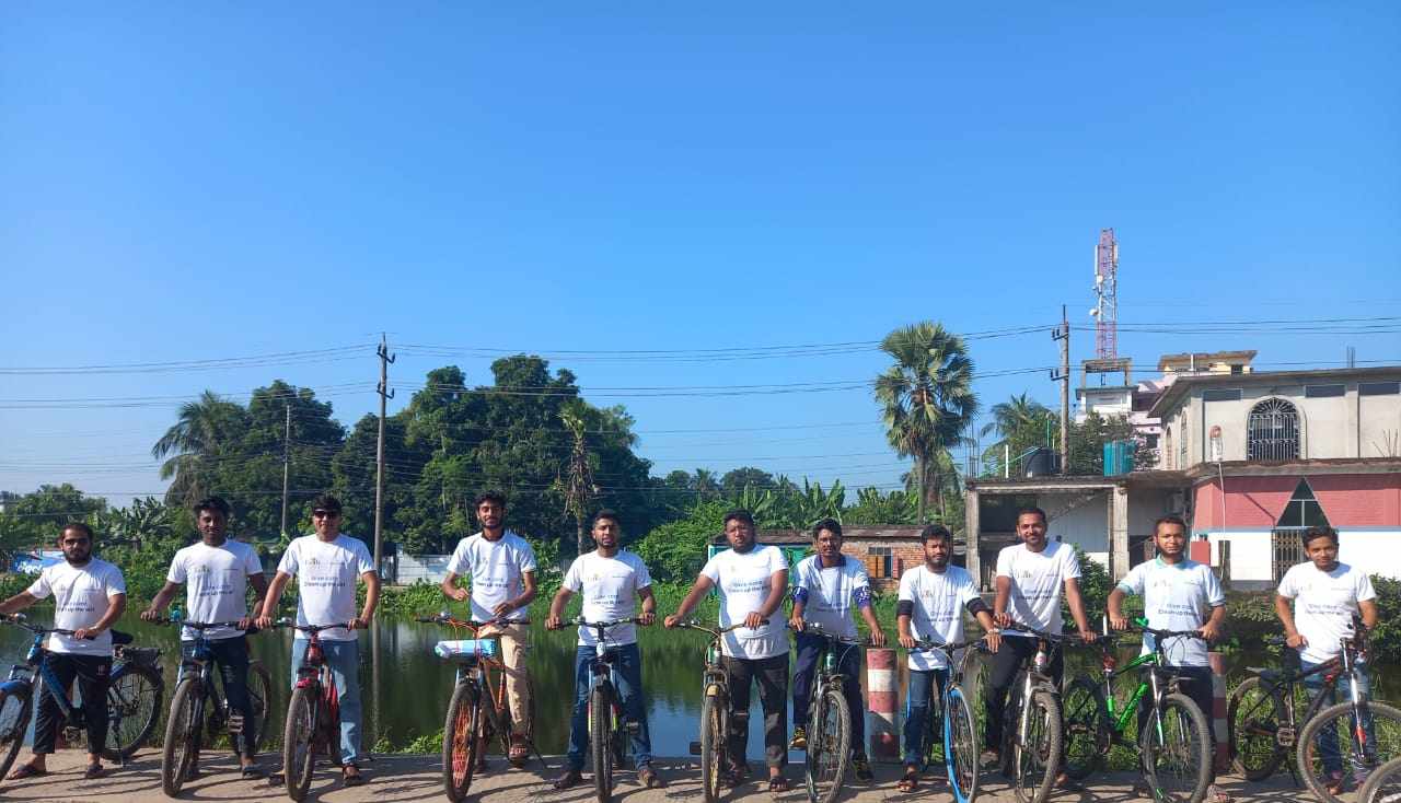 সাইকেল র‍্যালির মাধ্যমে যুব দিবস উদযাপন করল ইয়ুথনেট কুবি