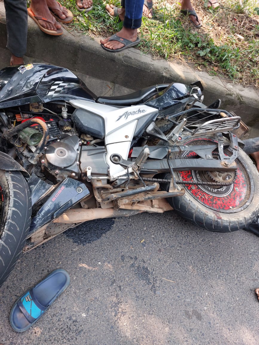 মিরসরাইয়ে মহাসড়কে মোটর সাইকেল দূর্ঘটনায় ৩ জন নিহত