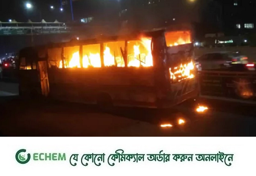 খিলক্ষেতে আকাশ পরিবহনের যাত্রাবাহী বাসে আগুন