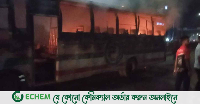 রাজধানীতে তিন বাসে আগুন, আটক ১