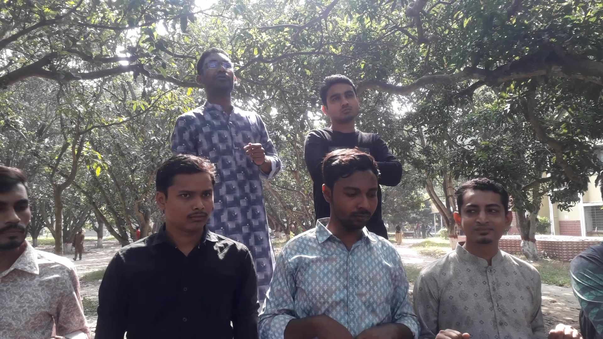 ক্যাম্পাসে ছাত্রদলকে অবাঞ্ছিত ঘোষণা করলো ইবি ছাত্রলীগ