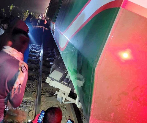 রংপুর এক্সপ্রেসের বগি লাইনচ্যুত