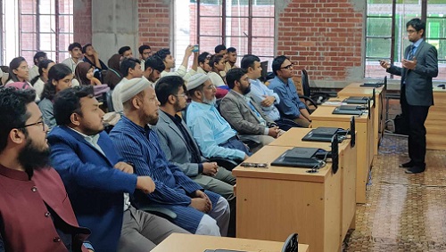 বাইউস্টে "রোড টু হায়ার স্ট্যাডিজ অ্যাট ইউএসএ" শীর্ষক সেমিনার অনুষ্ঠিত