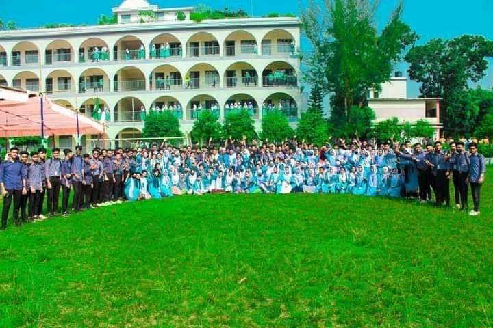 মিরসরাইয়ে জিপিএ-৫-এ সেরা মহাজনহাট কলেজ