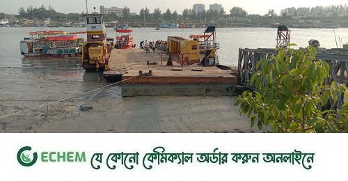 মোংলার একমাত্র ফেরি চলে জোয়ারে