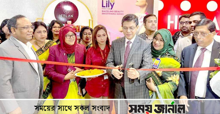 অফিসার্স ক্লাবের আনন্দ মেলায় নজর কেড়েছে হারল্যান স্টোর