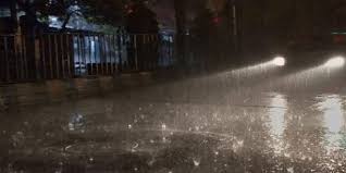 টানা বৃষ্টি হতে পারে রাতে, বাড়বে শীতের তীব্রতা