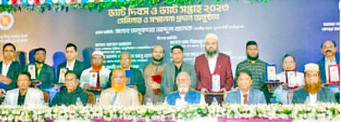 ঝালকাঠির সর্বোচ্চ ভ্যাটদাতা নির্বা‌চিত শামীম আহমেদ