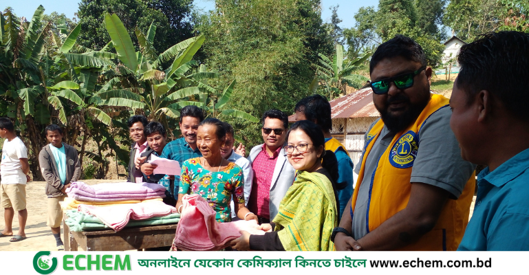 খাগড়াছড়িতে লায়ন্স ক্লাব ও যুব সংসদের কম্বল বিতরণ
