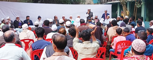 চৌদ্দগ্রামে ইসলামী ঐক্যজোটের এমপি প্রার্থী মুফতি খোরশেদ আলমের উঠান বৈঠক