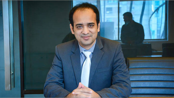 জামিনে কারামুক্ত ইভ্যালির রাসেল