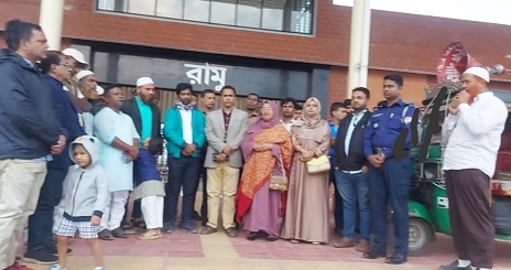 রামুতে রেললাইনের নাট বল্টু চুরি বন্ধে সচেতনতামূলক সভা অনুষ্ঠিত