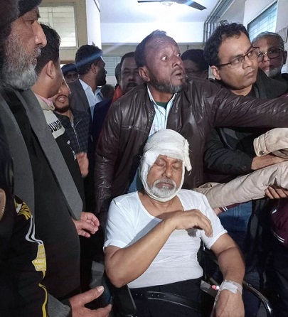 স্বতন্ত্র প্রার্থী এ কে আজাদের প্রধান নির্বাচনী এজেন্টের ওপর সন্ত্রাসী  হামলা