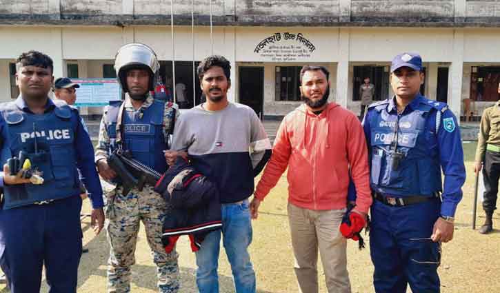 জাল ভোট দেওয়ায় প্রিসাইডিং অফিসারসহ ১৫ জনকে শাস্তি