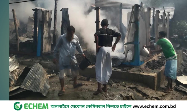 মিরসরাইয়ে অগ্নিকাণ্ডে পাঁচ বসতঘর পুড়ে ছাই