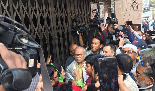 ৭৫ দিন পর তালা ভেঙে কেন্দ্রীয় কার্যালয়ে বিএনপি