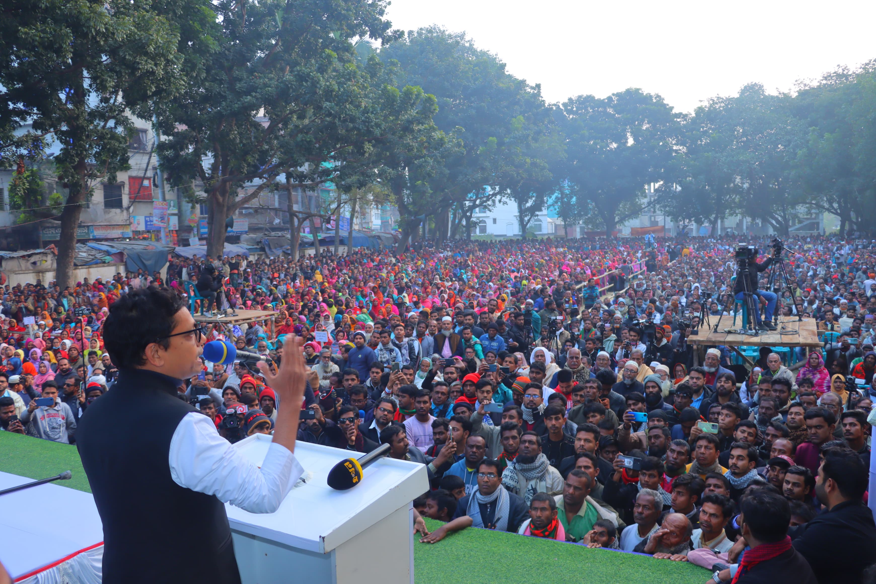 শপথ নেয়ার পর আমি কোন দলের নই: পলক