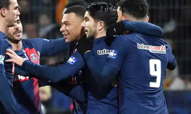 এমবাপের ২ গোলে পিএসজির বড় জয়