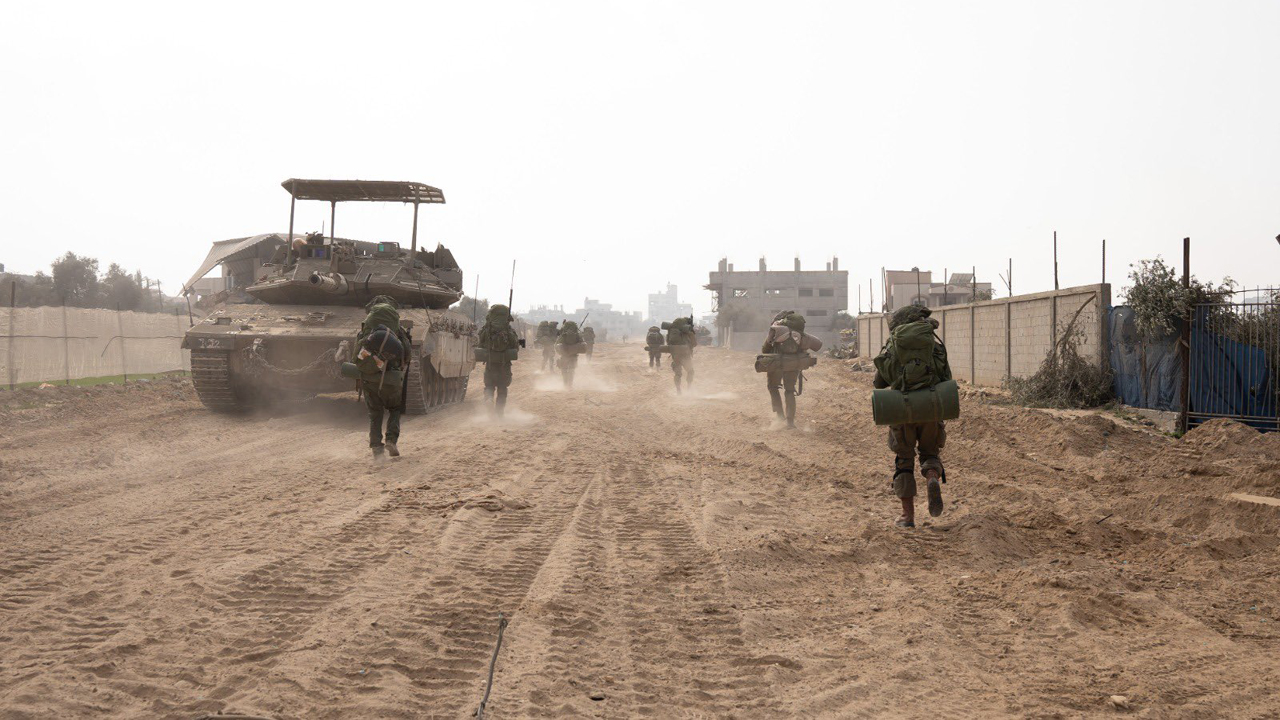 ইসরায়েলের বর্বর হামলা চলছেই, গাজায় নিহত প্রায় ২৬ হাজার