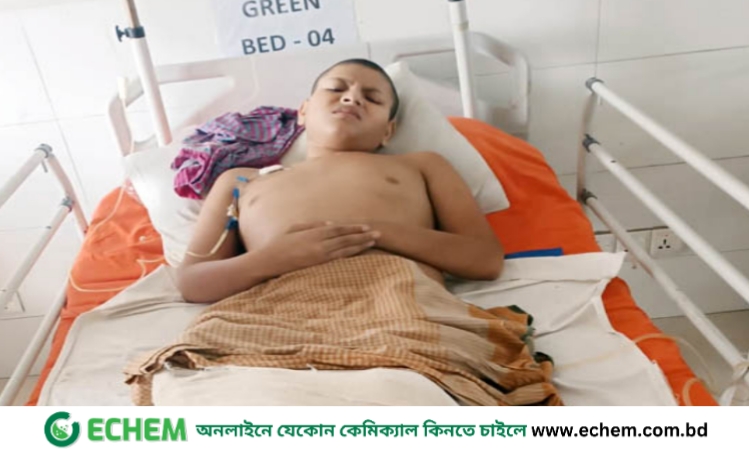 ছেলের চিকিৎসার খরচ জোগাতে হিমশিমে সবজি বিক্রেতা পিতা