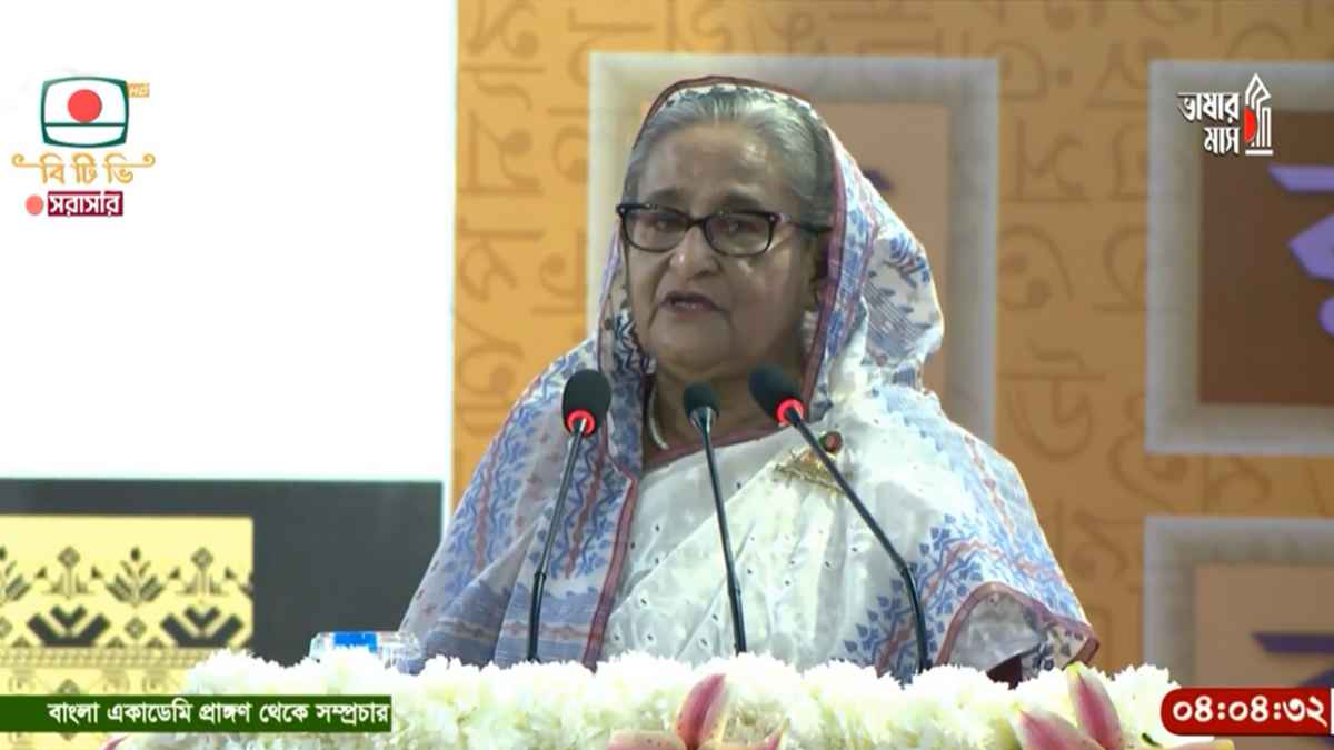 ভাষা-সাহিত্যসহ সবকিছুকে স্মার্ট করতে হবে: প্রধানমন্ত্রী