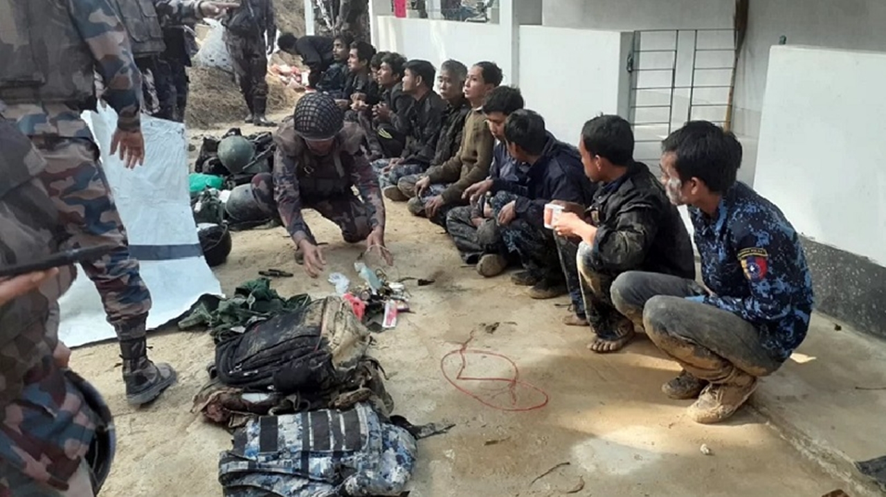 মিয়ানমার থেকে পালিয়ে আসার সংখ্যা ৩৩০ জনে দাঁড়াল