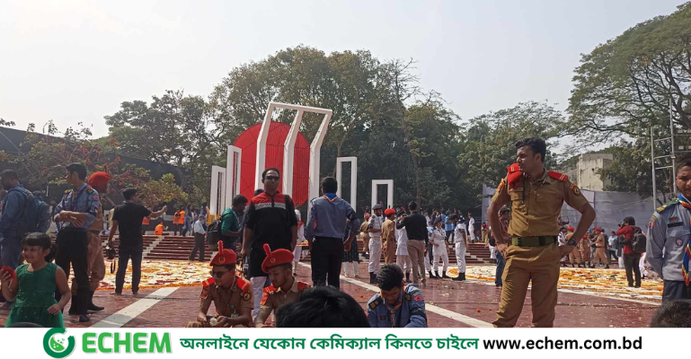 শোক আর শ্রদ্ধায় শহীদদের স্মরণ করেছে জাতি