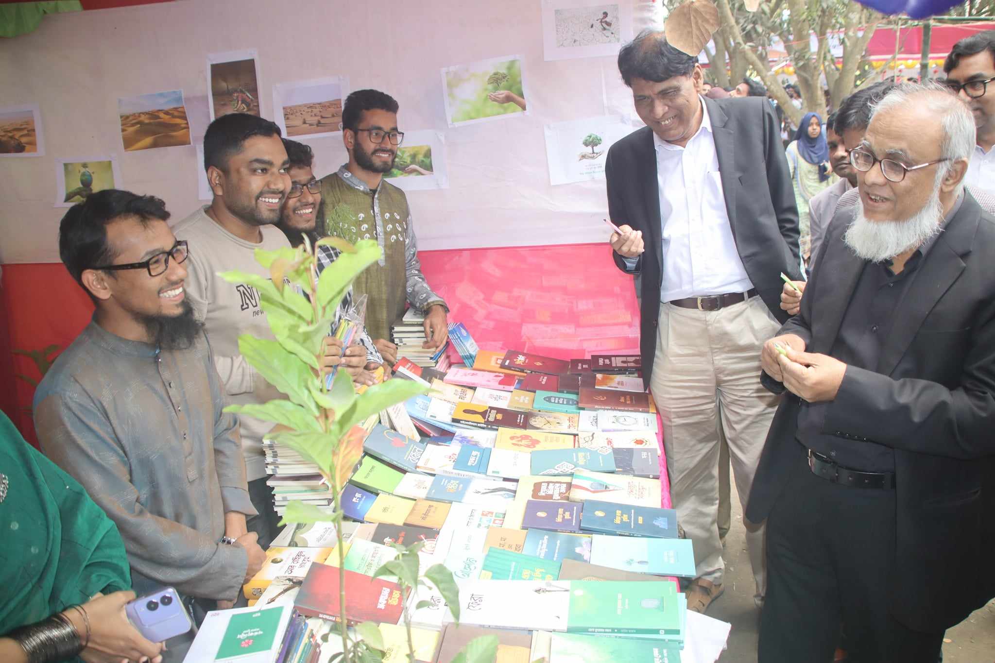 ইবিতে ঐক্যমঞ্চের বইমেলা ও ক্লাব ফেস্টিভ্যাল শুরু