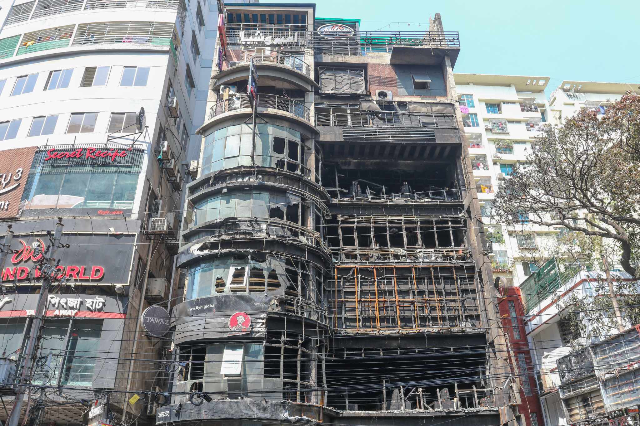 ৯ বছর আগেই ওই ভবনের মালিকানা হস্তান্তর করে ডেভেলপার কোম্পানি: আমিন মোহাম্মদ গ্রুপ