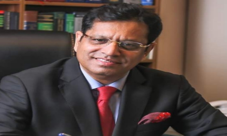 জুনিয়র আইনজীবীদের সাথে সফল হওয়ার অভিজ্ঞতা শেয়ার করতে চাই: শাহ্‌ মনজুরুল হক