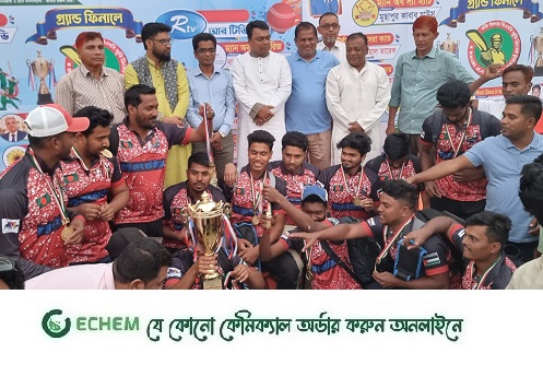 শিক্ষককের স্মৃতি আগলে রাখতে ছাত্রদের ব্যতিক্রমী উদ্যোগ