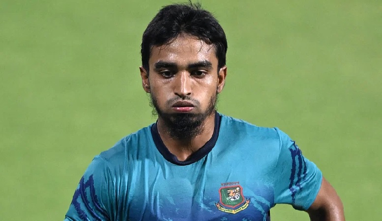 তৃতীয় ওয়ানডে থেকে ছিটকে গেলেন তানজিম সাকিব