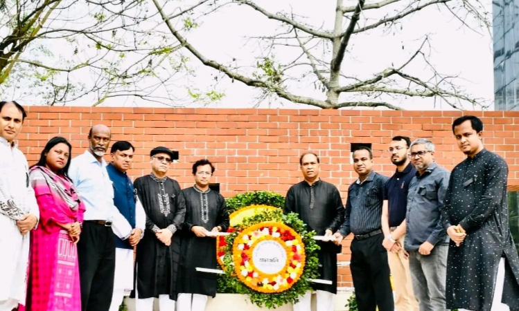 গণহত্যা দিবসে বাকৃবি বধ্যভূমিতে সর্বস্তরের মানুষের শ্রদ্ধা