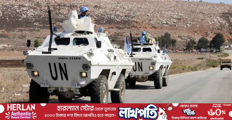 এবার জাতিসংঘের পর্যবেক্ষকদের গাড়িতে ইসরায়েলের হামলা