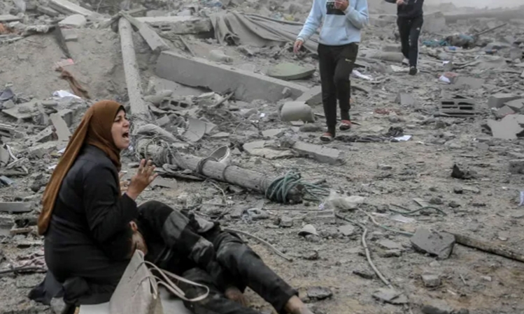 গাজায় নিহত ৩৩ হাজার ছুঁই ছুঁই