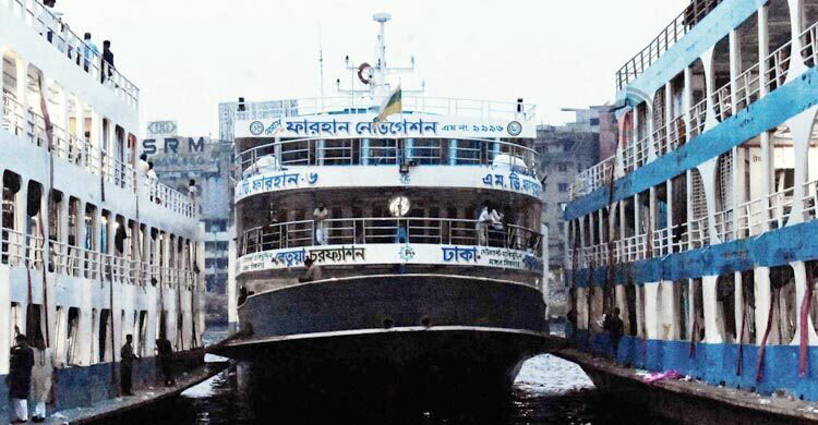 ৫ জনের মৃত্যু: দুই লঞ্চের চালক-ম্যানেজারসহ ৫ আসামি রিমান্ডে